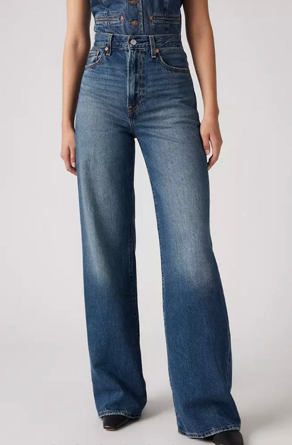 Levis Ribcage wide leg
