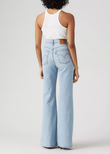 Levis Ribcage