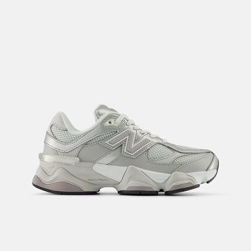 Scarpa Silver New Balance 9060